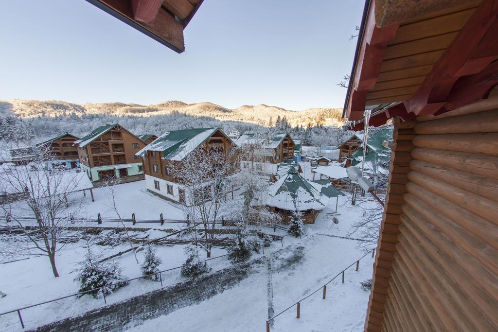 Edelweiss Carpathians Migovo Hotel Exterior photo